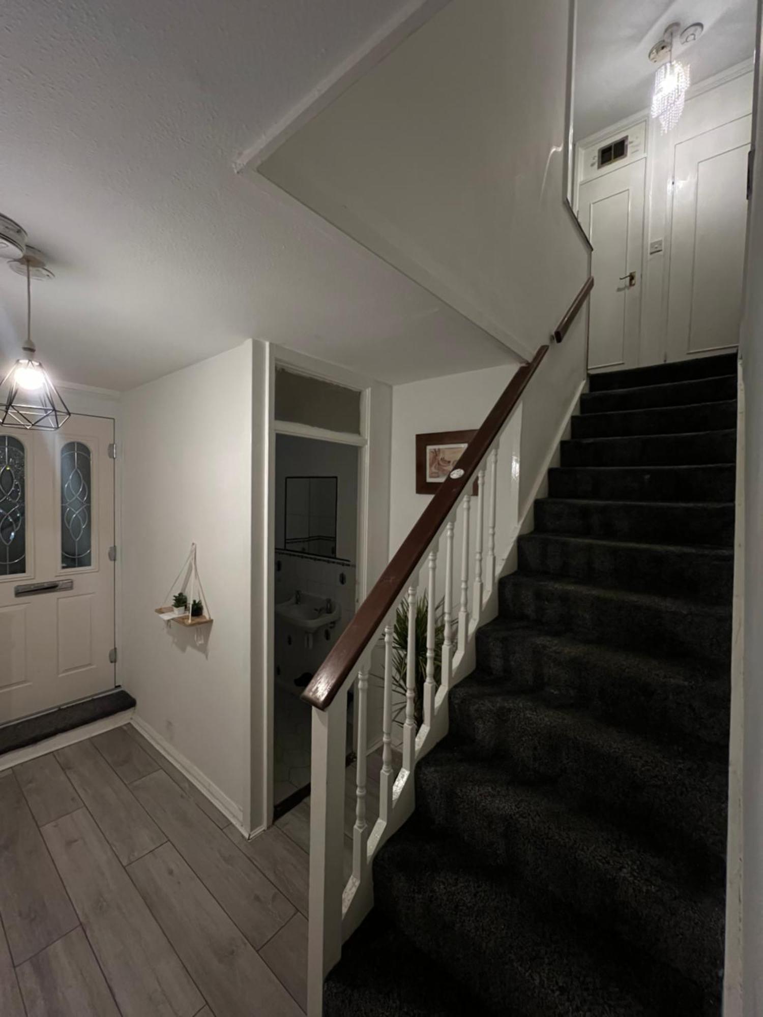 Апартаменты Duplex 3- Bed Kingston Кингстон на Темзе