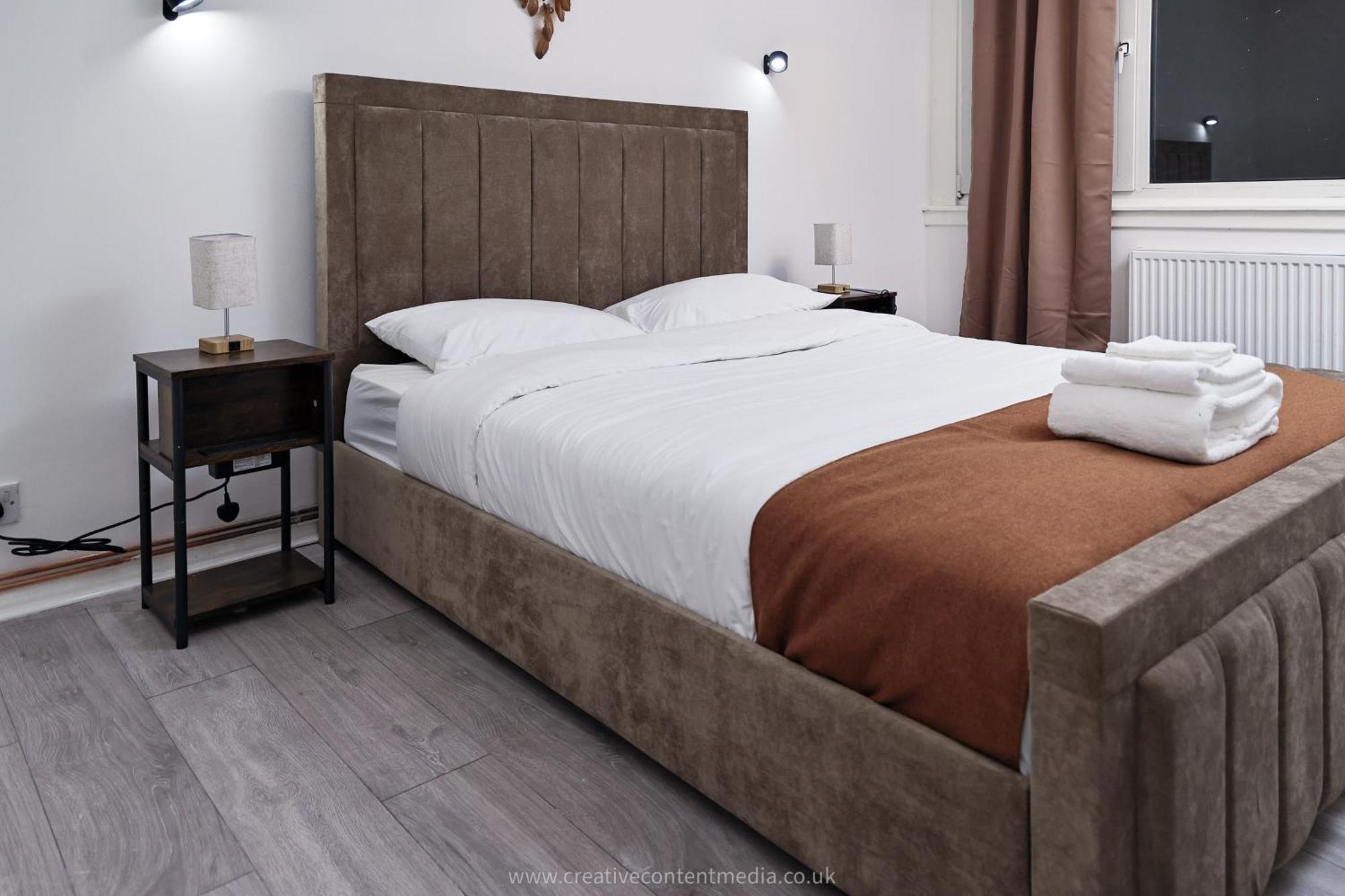 Duplex 3- Bed Kingston *