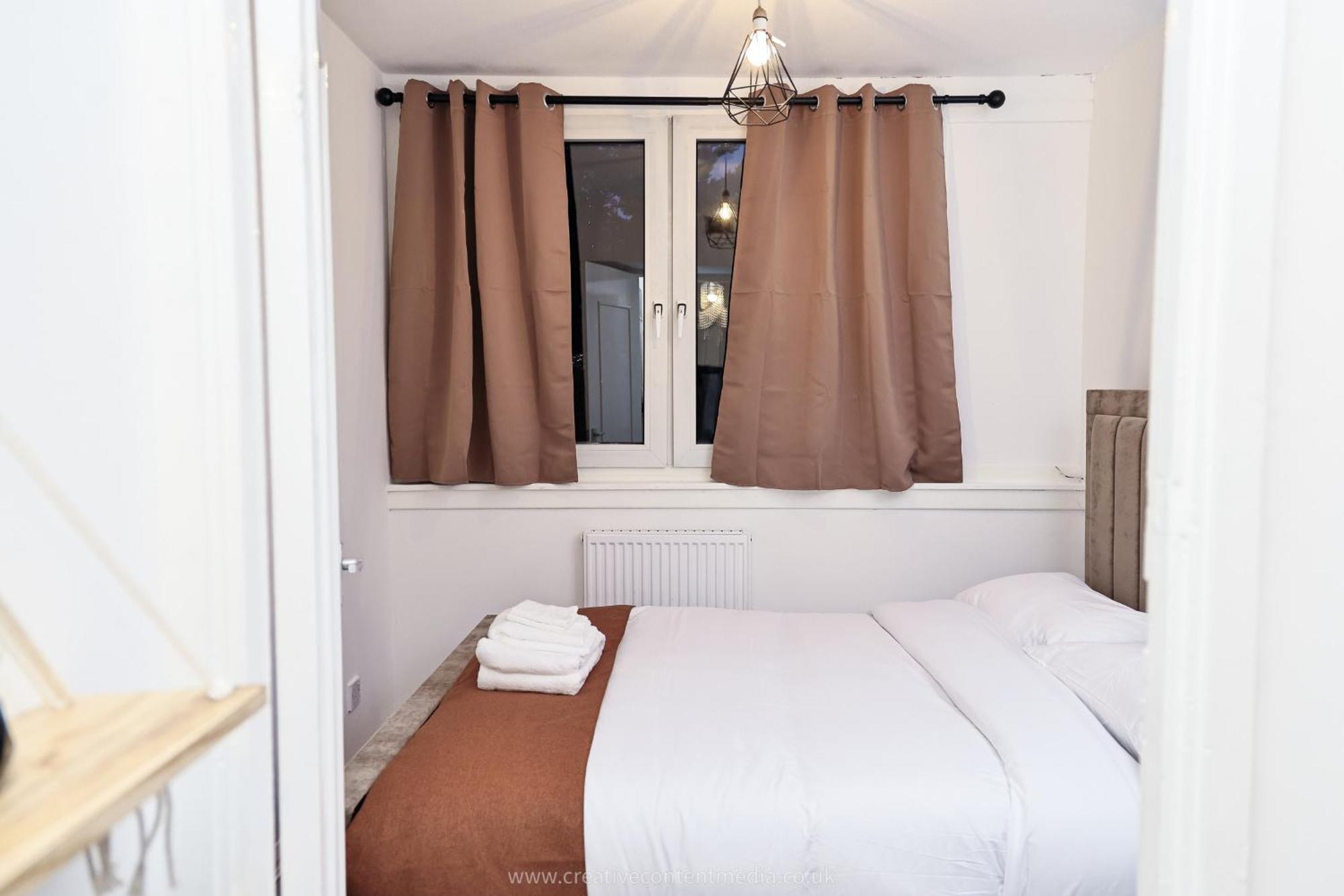 Duplex 3- Bed Kingston *